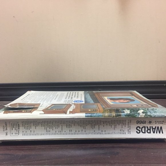 Montgomery Ward 1966 Fall and Winter Catalog - Picture 8 of 12